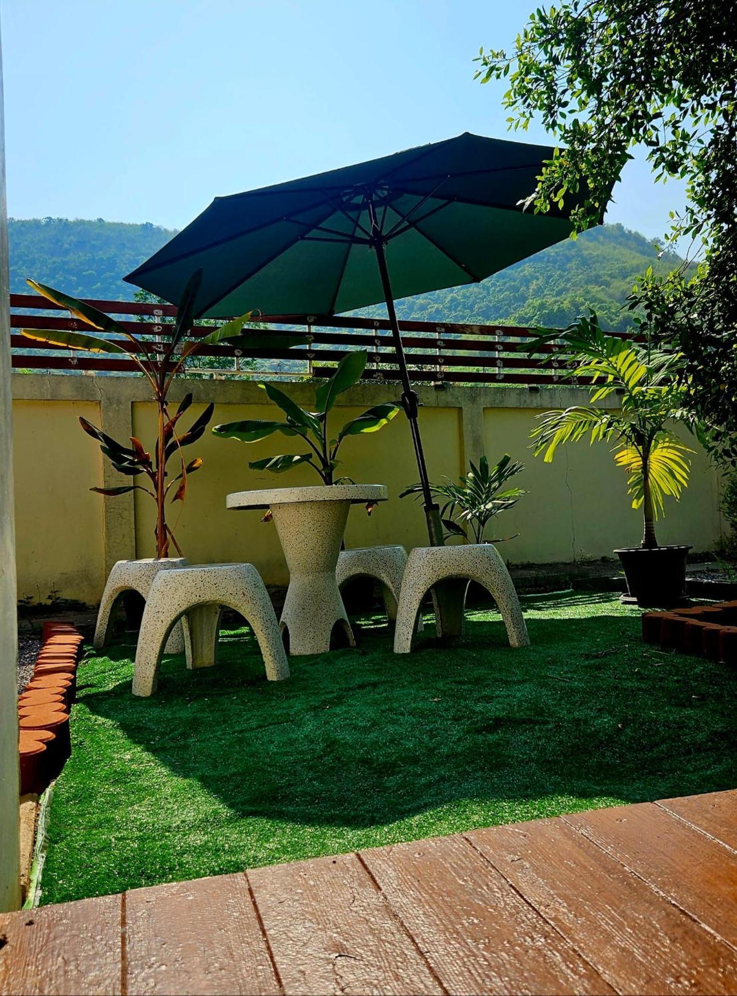 The Hillside Pranburi Resort Eksteriør billede