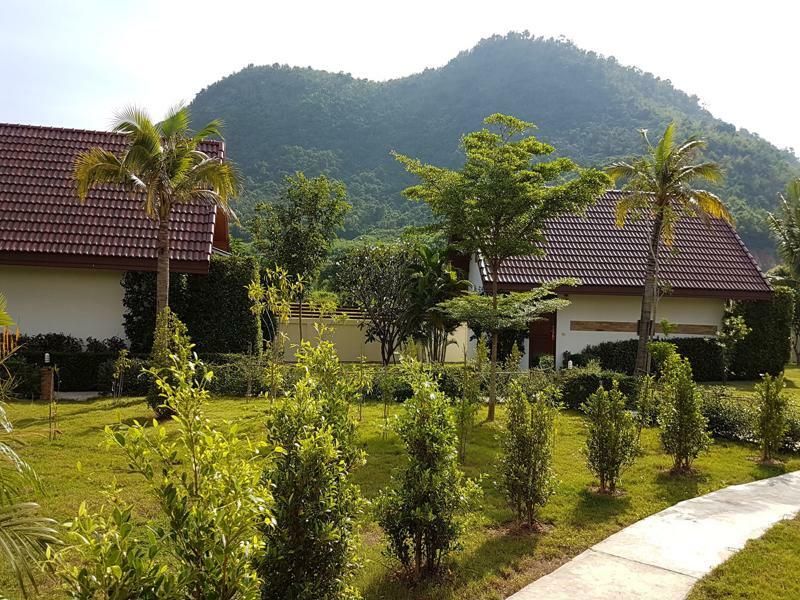 The Hillside Pranburi Resort Eksteriør billede